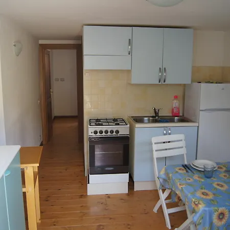 아파트 Residenze Ad Agrustos